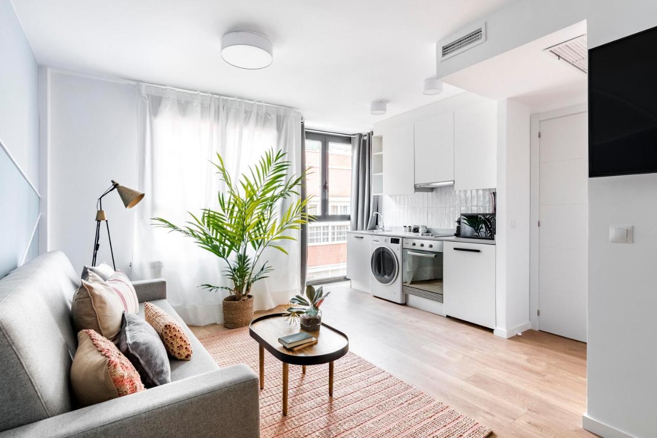Color Apartments By Olala Homes Madrid Bagian luar foto